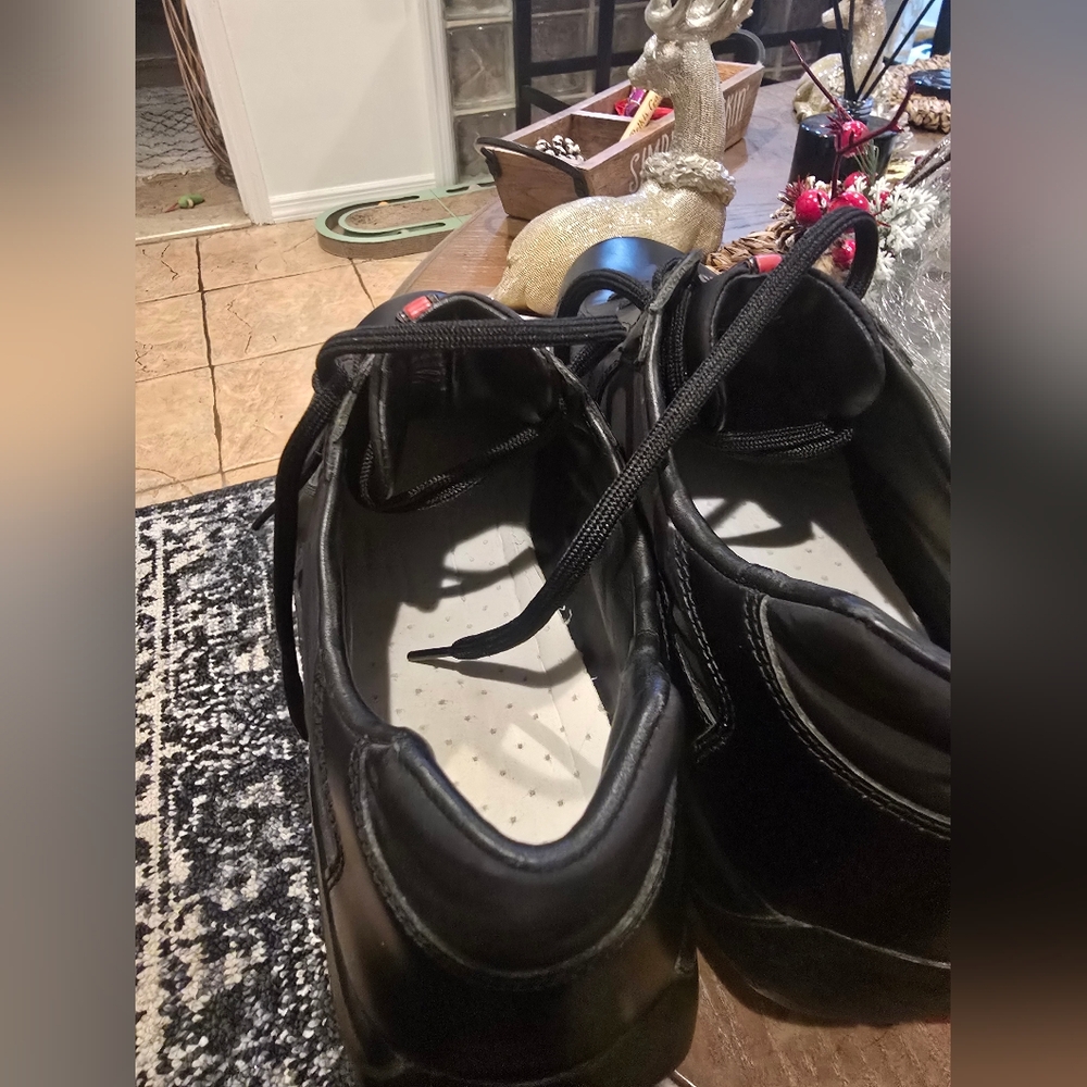 Prada Men's Black Leather Sneakers - Picture 13 of 17